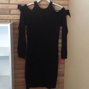 Long sleeve cold-shoulder sweater dress